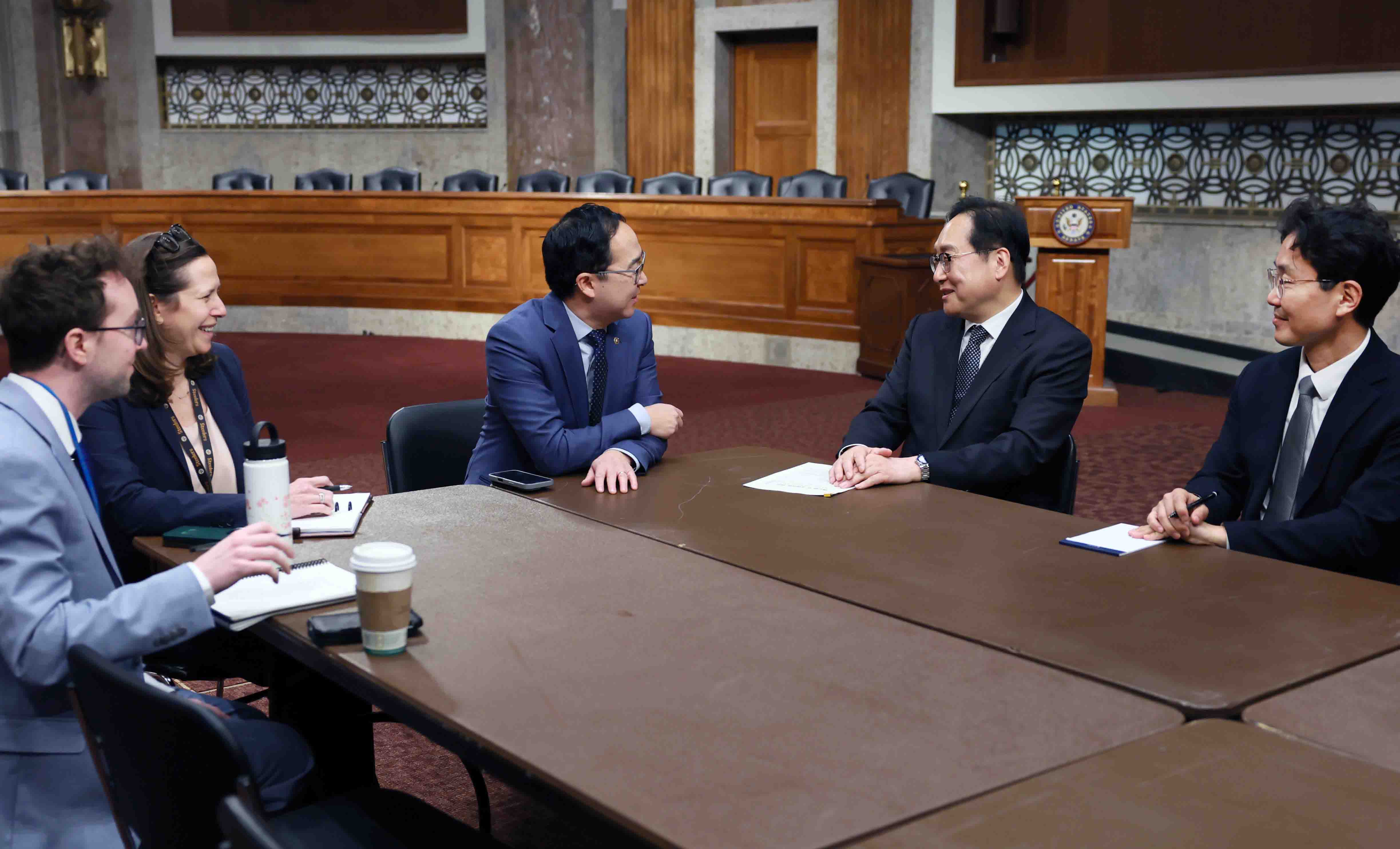 Trade Minister meets U.S. Senator Andy Kim 