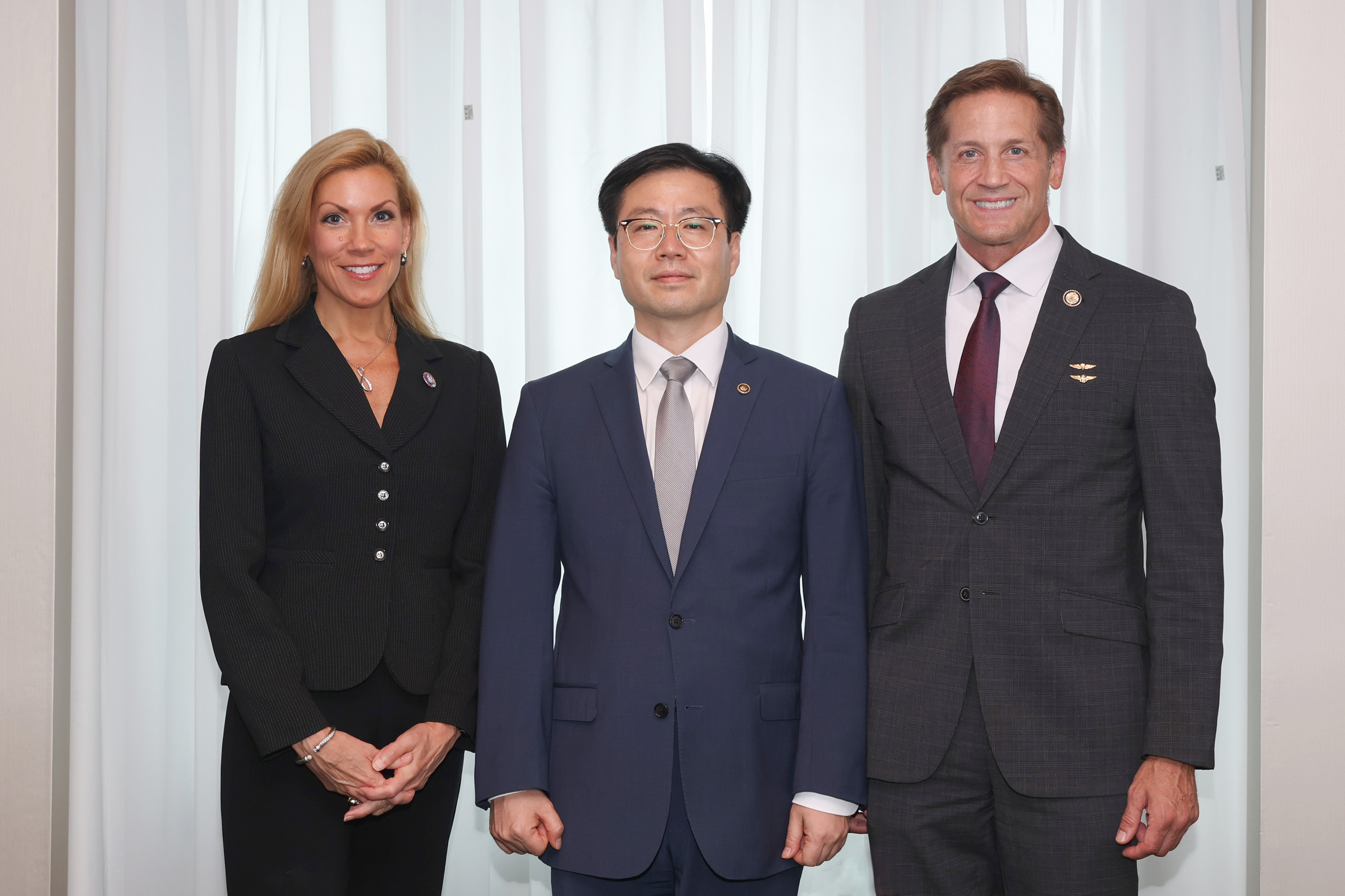 Trade Minister Meets US Representatives