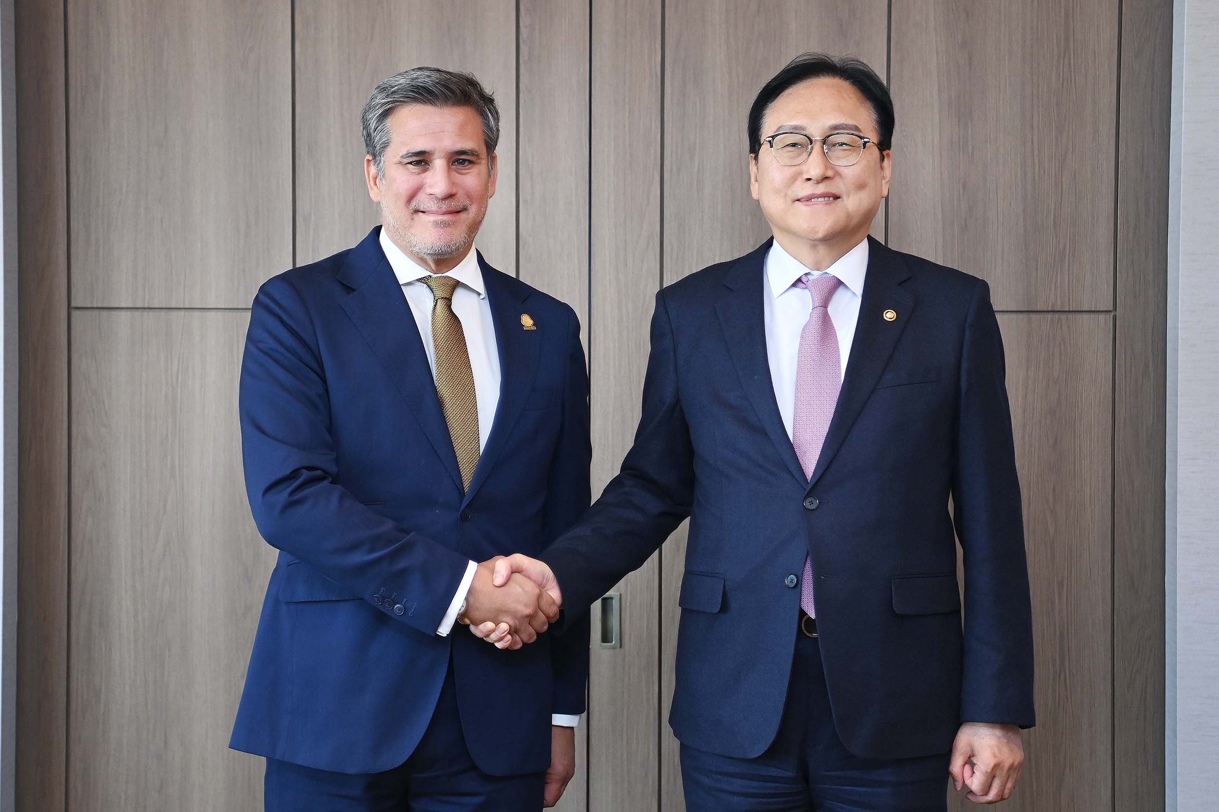 Trade Minister meets Costa Rica's Minister of Foreign Trade _1