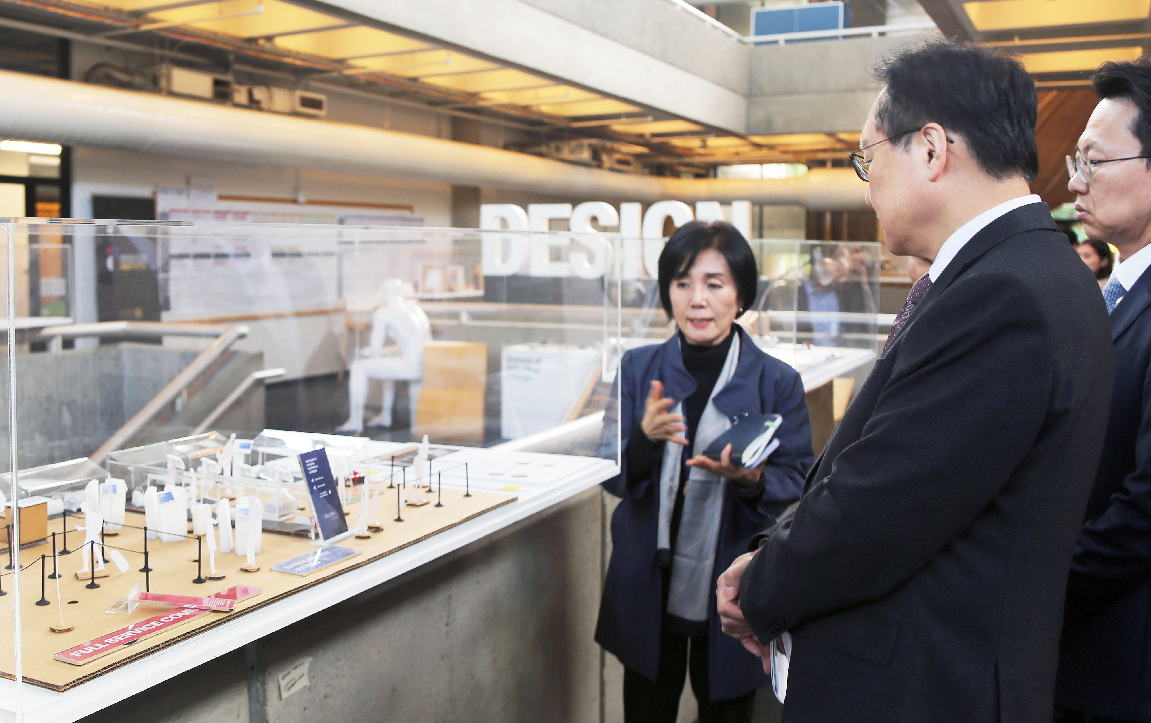 Trade Minister visits Georgia Institute of Technology_1