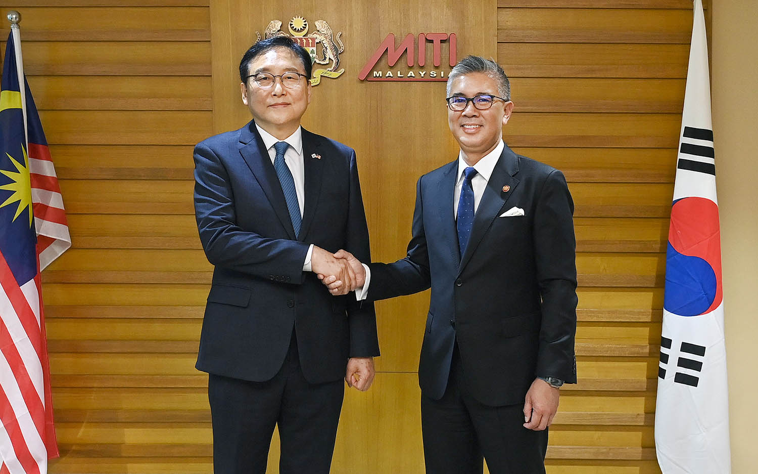 Korea and Malaysia hold trade ministerial talks_1