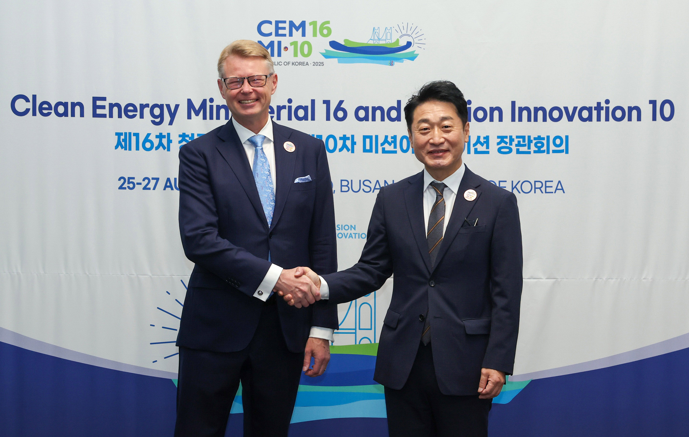 Vice Minister Meets Finland’s State Secretary to the Minister of Employment_1