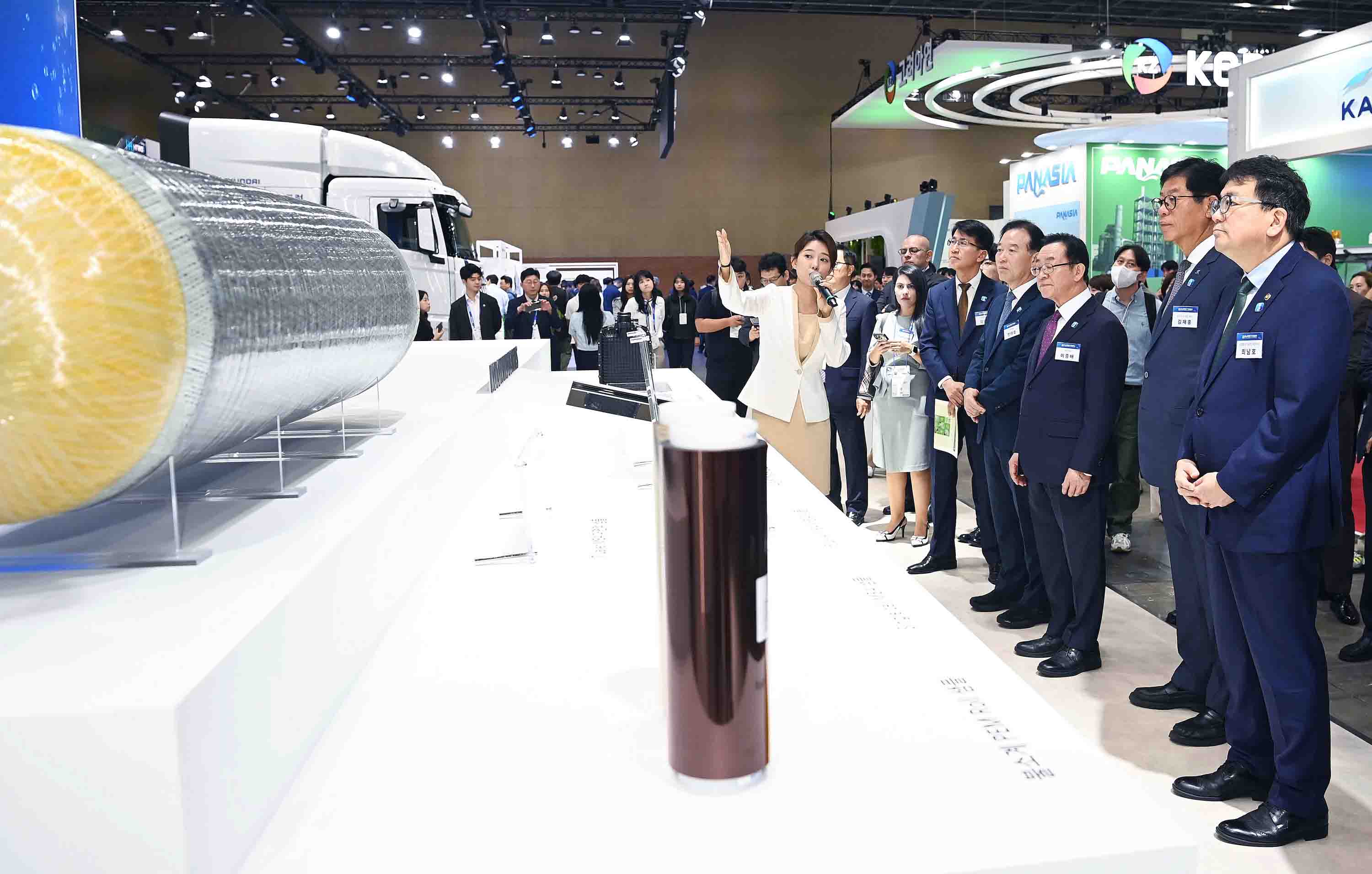 Vice Minister attends H2 MEET 2024 _1