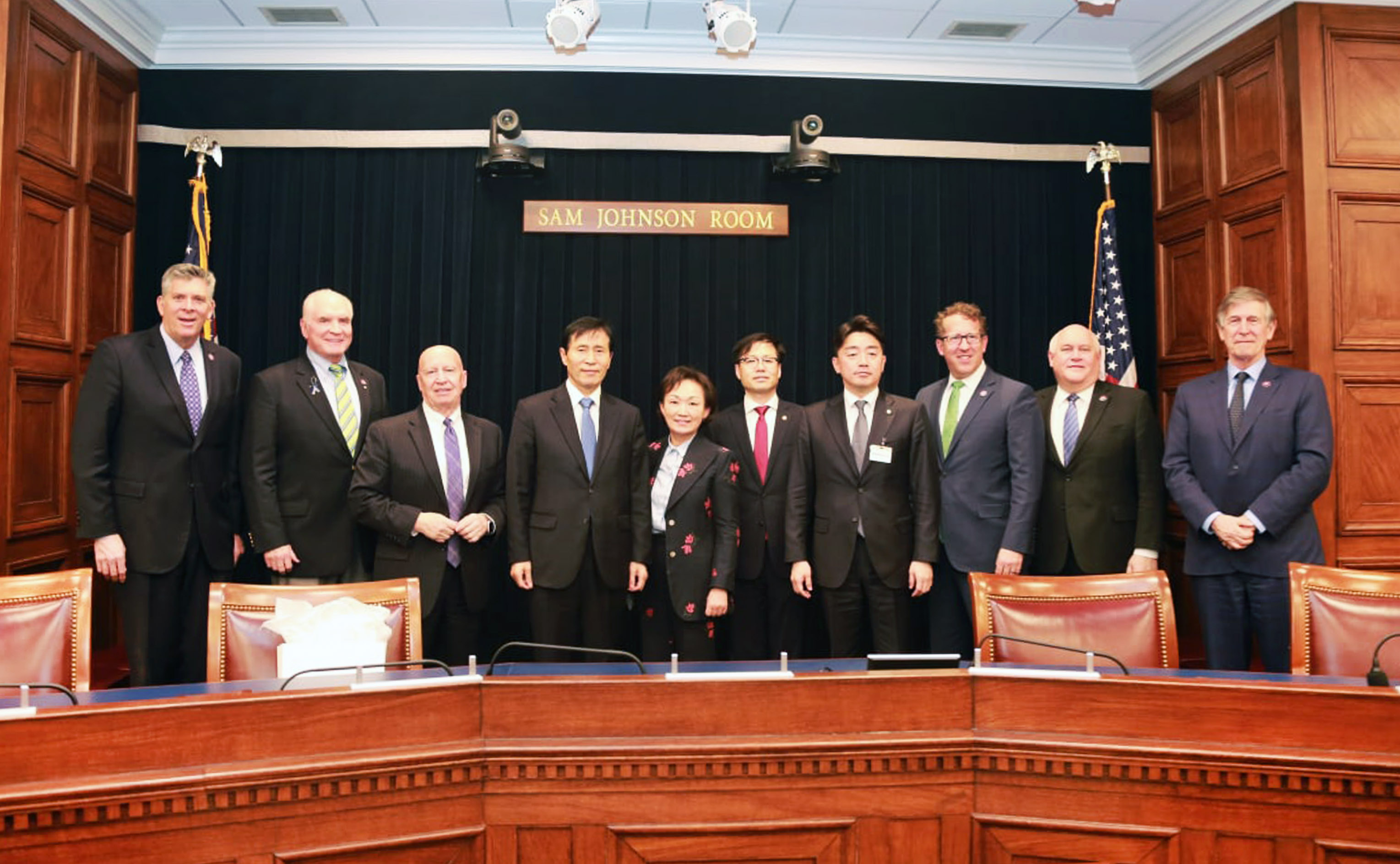 Trade Minister visits US in commemoration of Korea-US FTA 10th Anniversary