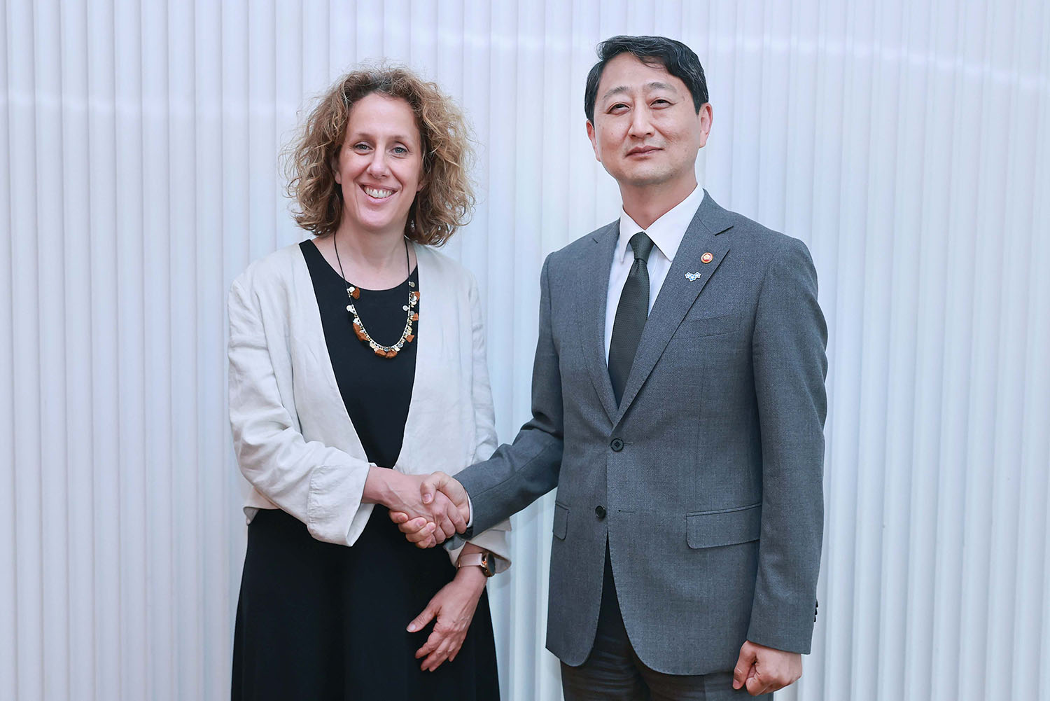 Minister Ahn meets Climate Group CEO 