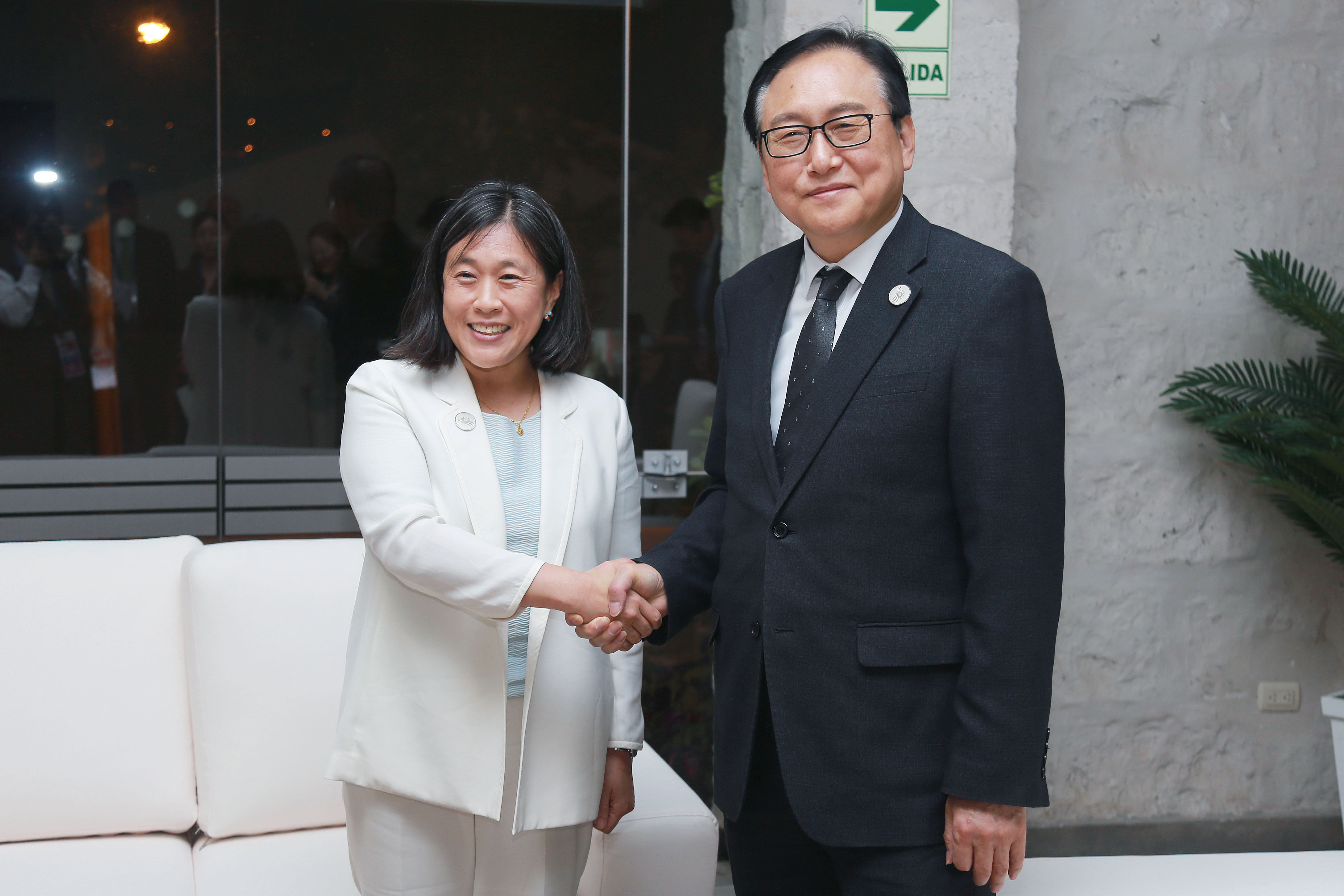 Trade Minister meets U.S. Trade Representative 