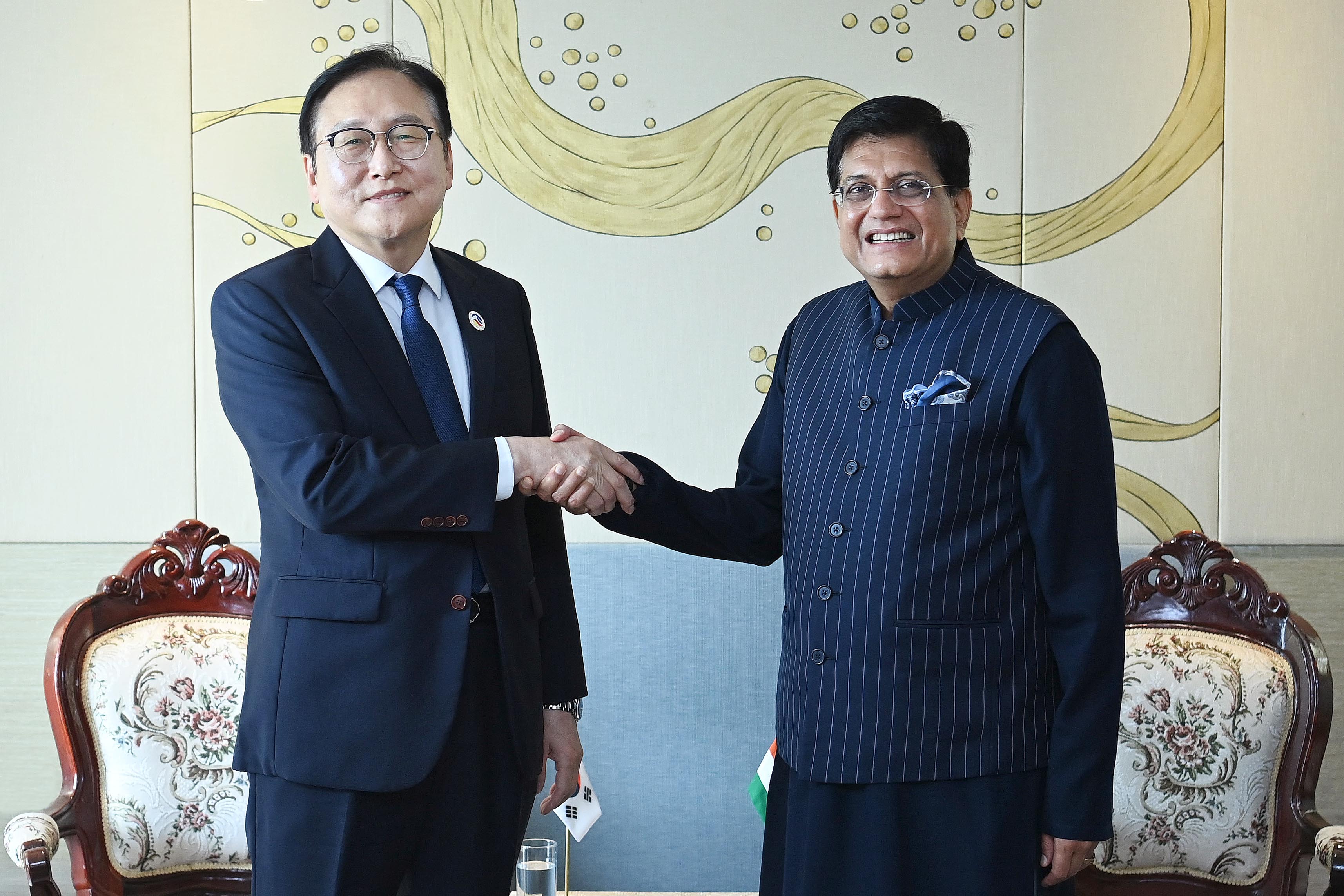 Trade Minister meets with India’s Minister of Commerce and Industry_1