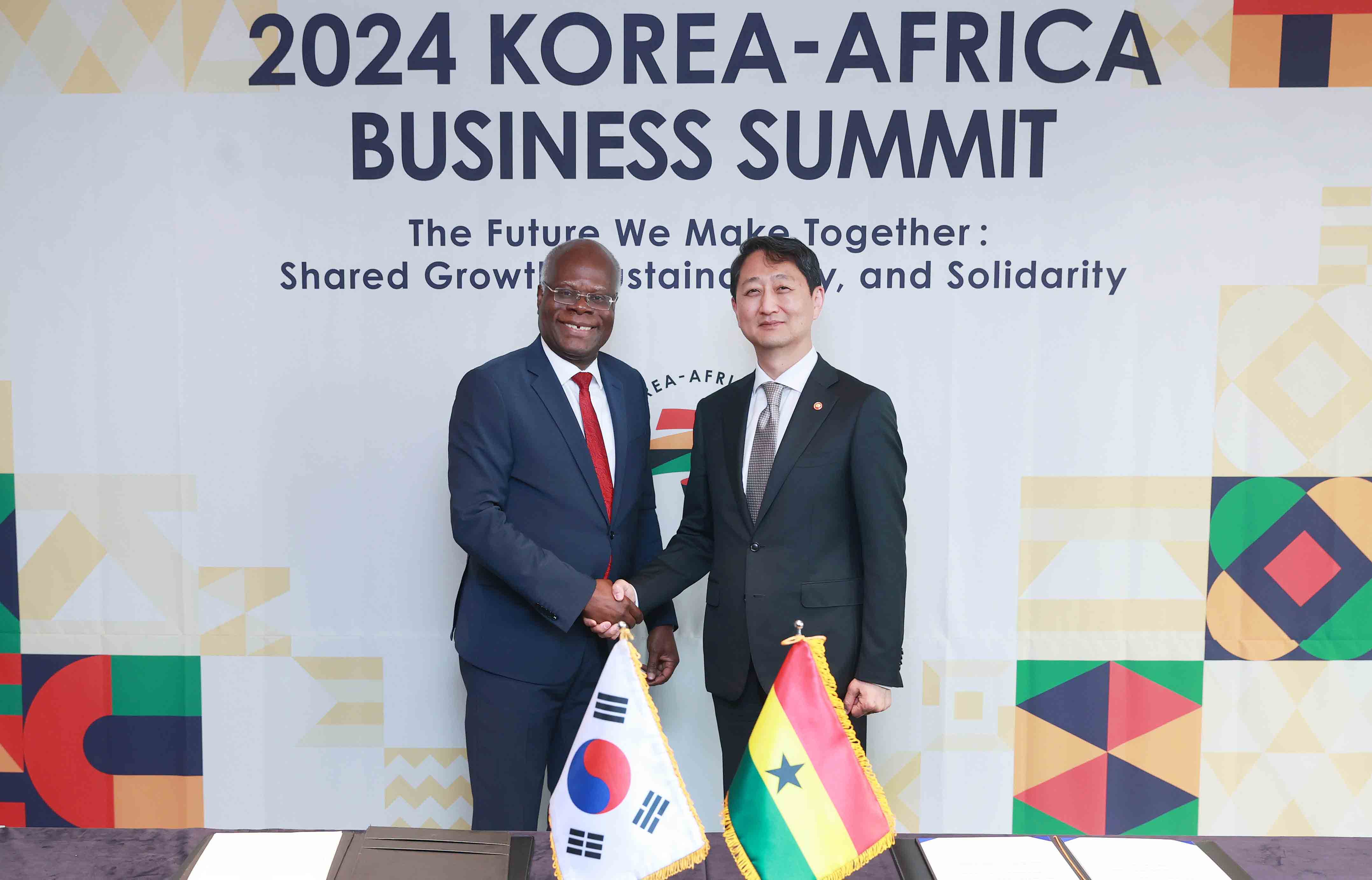 Minister Ahn meets  Ghana’s Minister of Trade and Industry_1