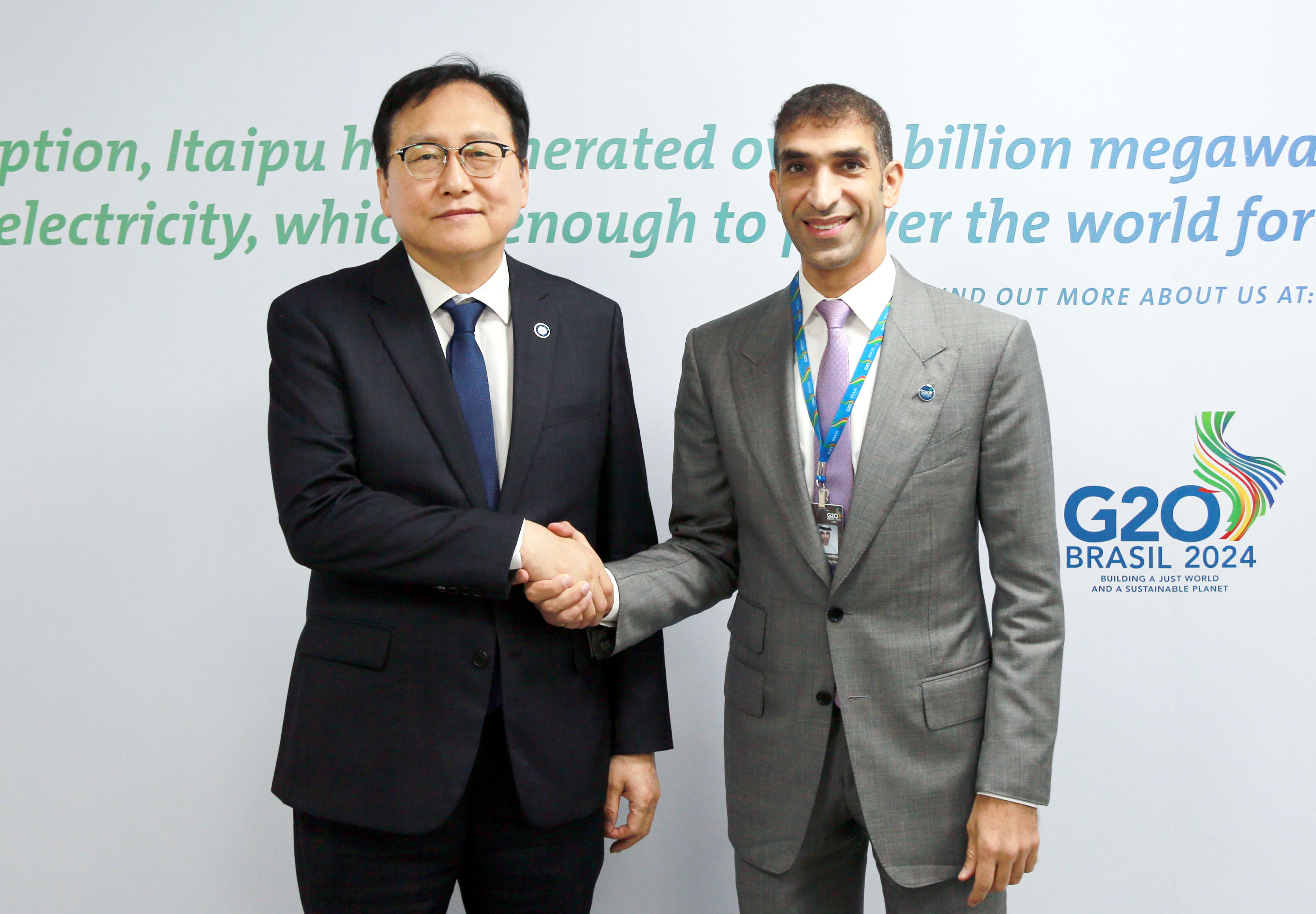 Trade Minister meets UAE Minister of State for Foreign Trade _1