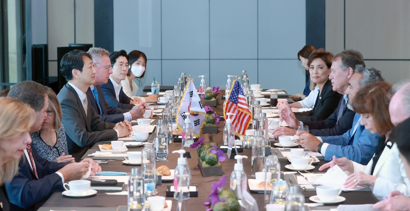 Trade Minister attends Korea-U.S. Trade Cooperation Roundtable 